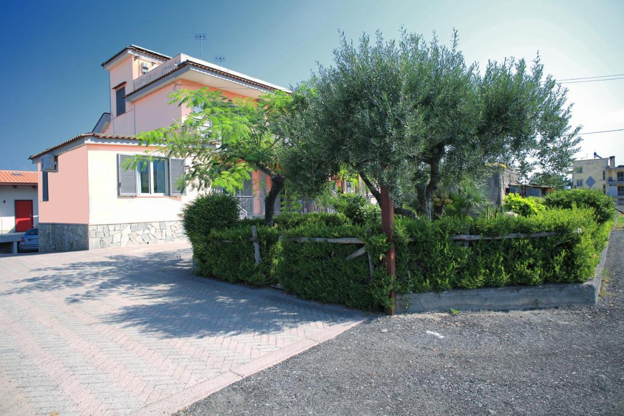 Santa Maria La Carità Villa Rosa Pompei Studios المظهر الخارجي الصورة